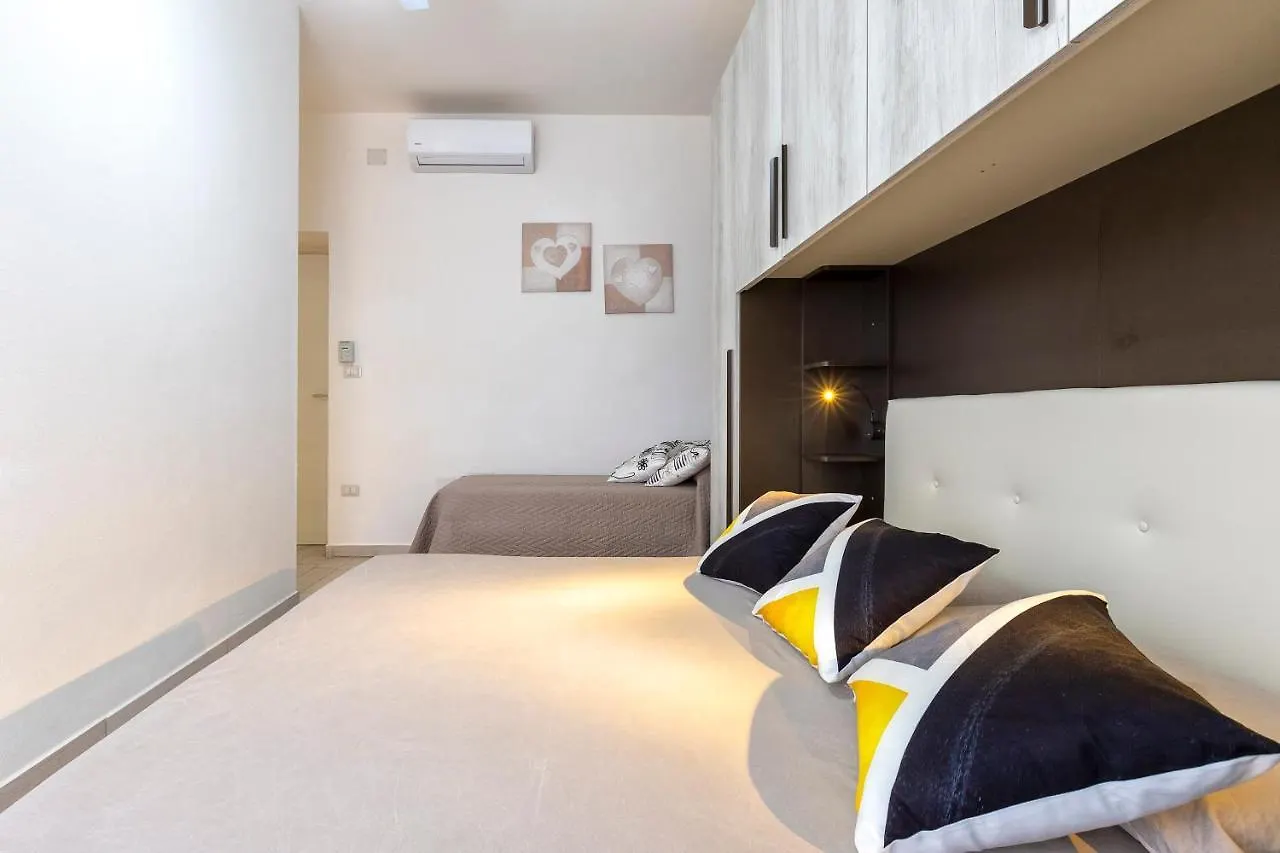 Jadianas Guest House Альгеро